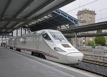 Los servicios Galicia-Madrid han transportado un milln de viajeros en el primer ao del Plan Galicia