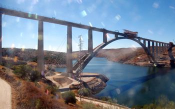 El viaducto de Almonte, premiado con la medalla internacional Gustav Lindenthal en ingeniera de puentes