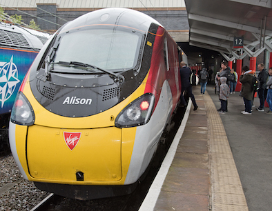 Virgin Trains lanzar un servicio de bajo coste Londres-Liverpool