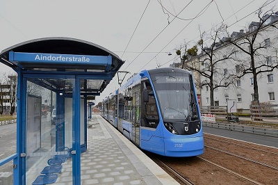 Inaugurada una nueva l�nea de tranv�a en Munich